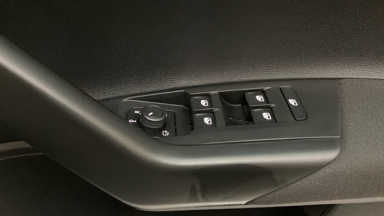 Volkswagen Polo 1.0 TSI Life 5dr Petrol Hatchback